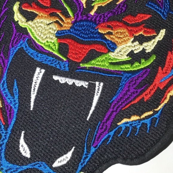 8” Panther-Tiger-cougar head iron on patch - Picture 3 of 4